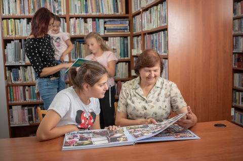 Účastníme se soutěže Knihovna jinak s naší akcí Knihovna naruby